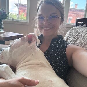 Meet your Posher, Stephanie